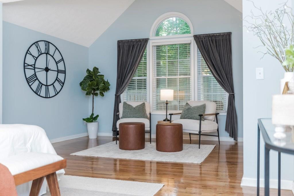 1215 Taylor Oaks Drive