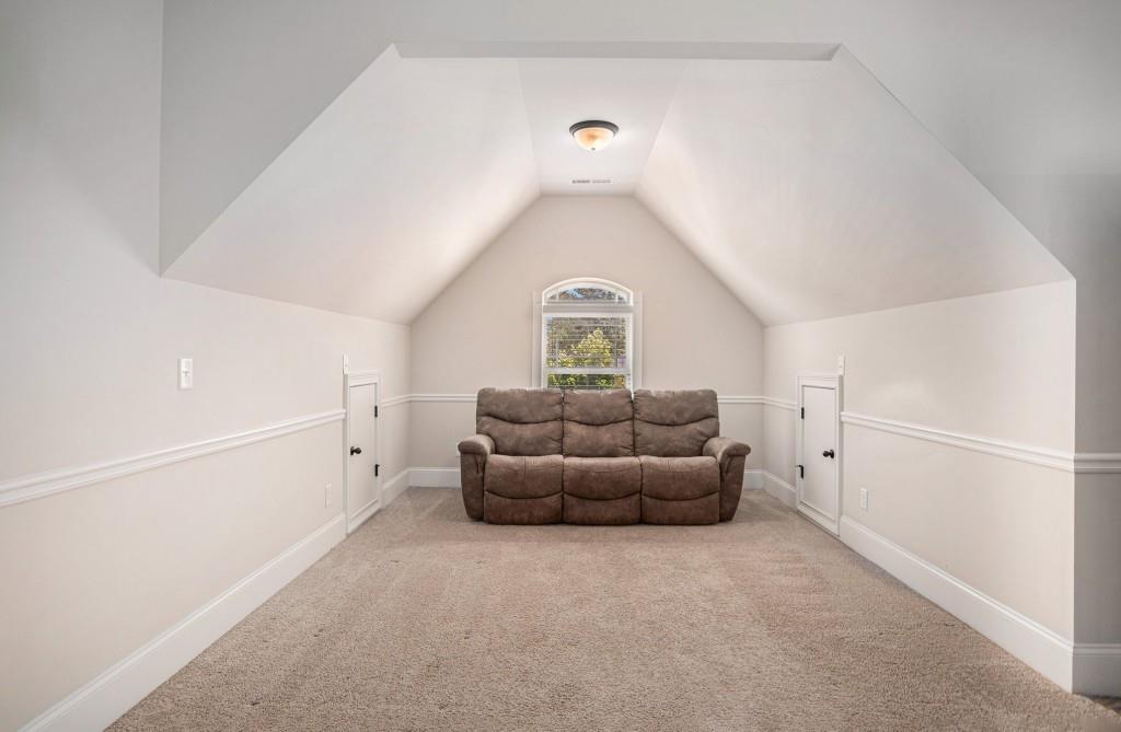 3713 Bayberry