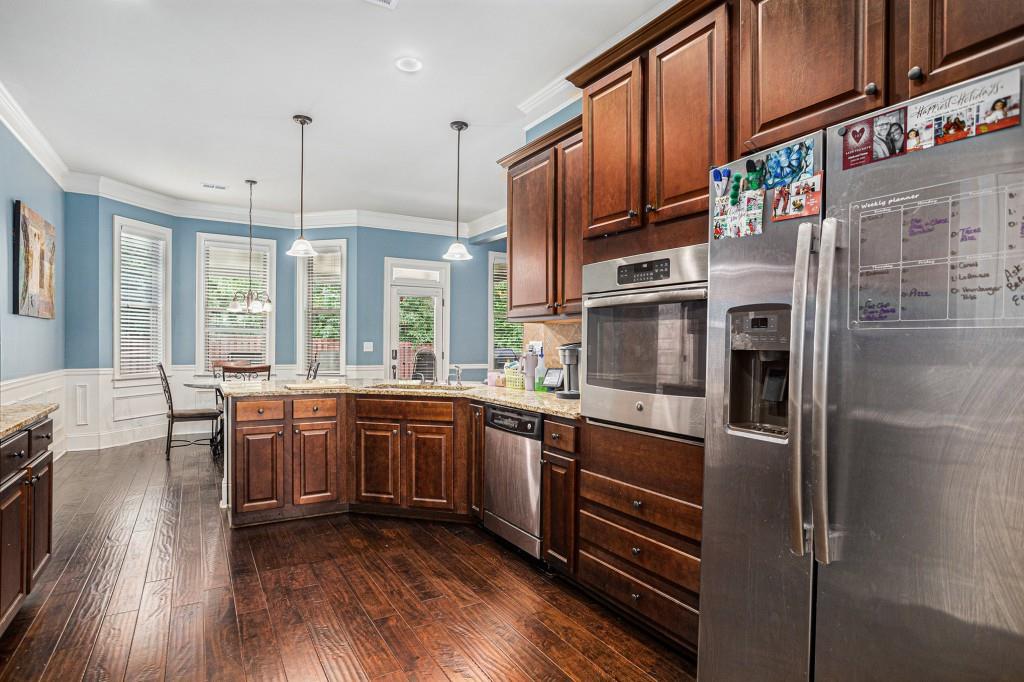 3713 Bayberry