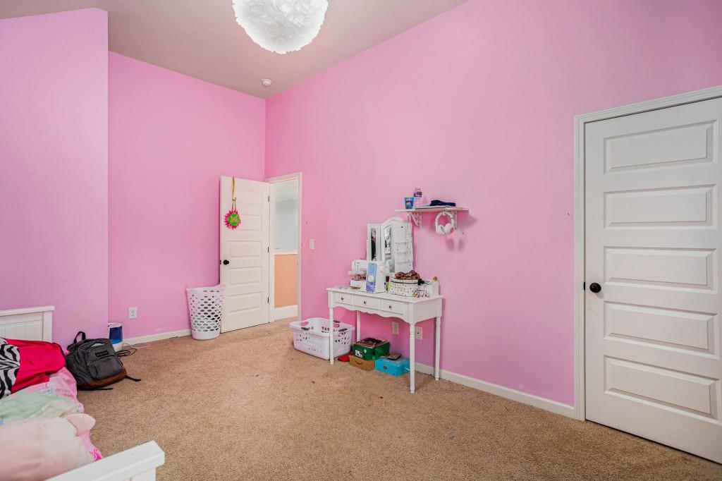 3713 Bayberry