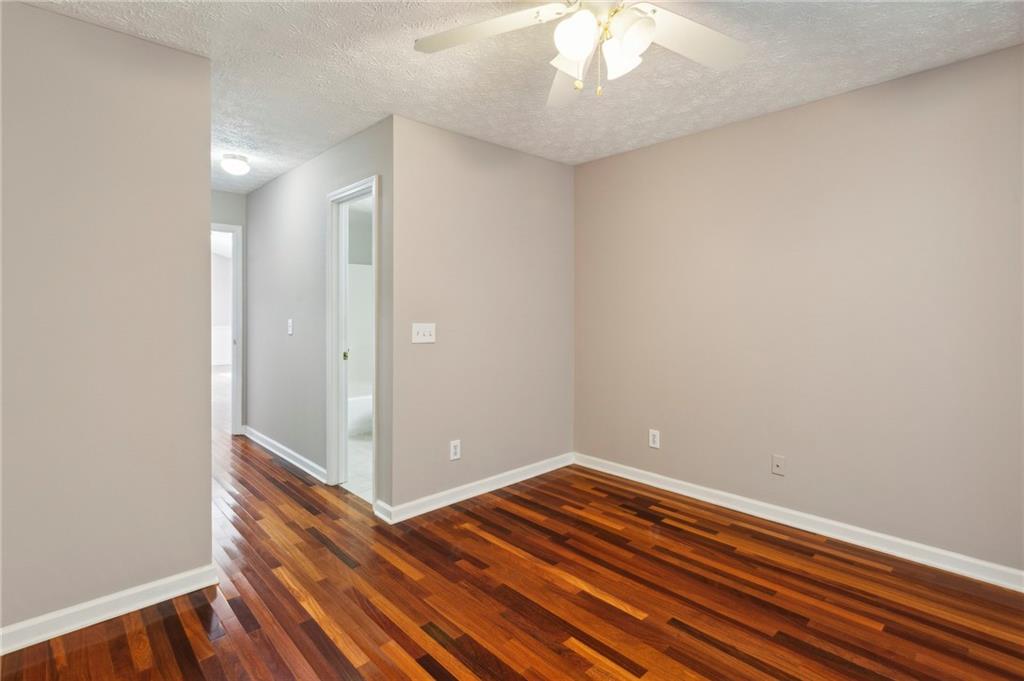 1322 Yorkshire Lane