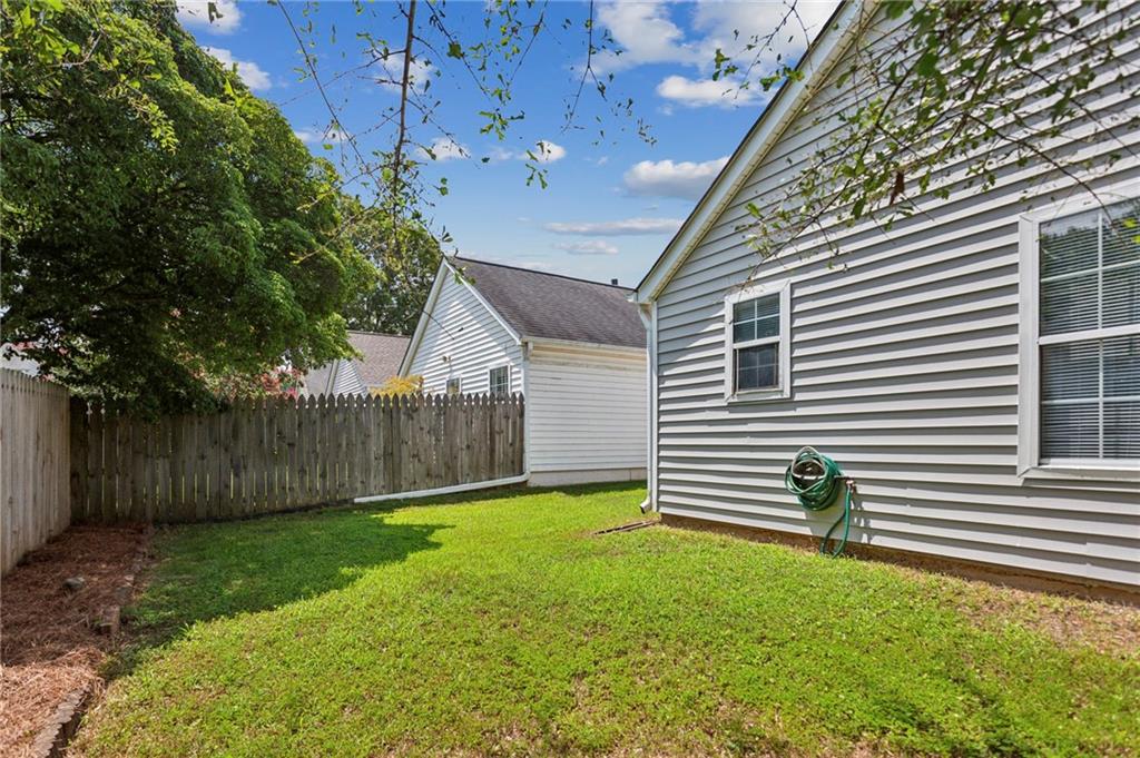 1322 Yorkshire Lane