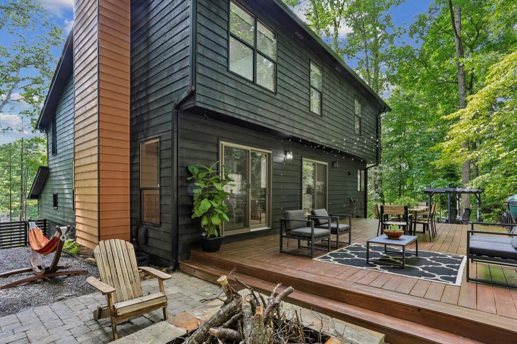 94 Skyland Drive