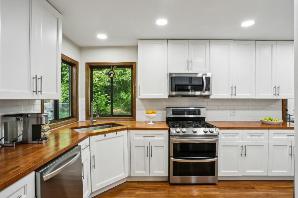 94 Skyland Drive