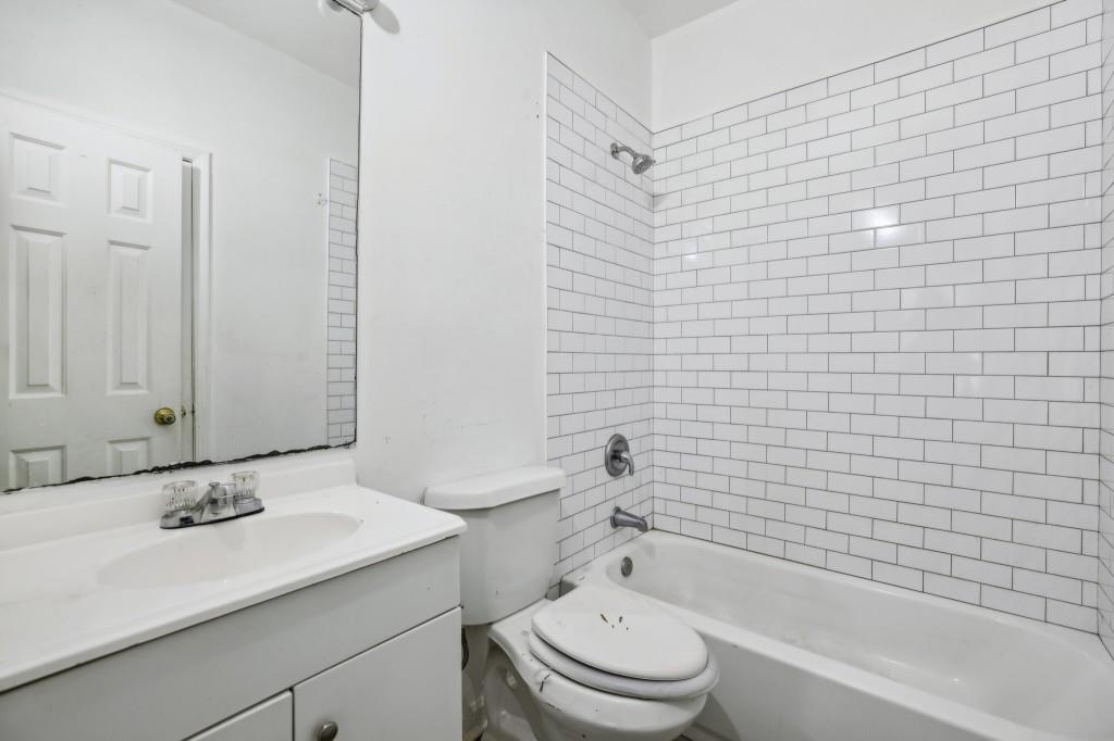 1868 Joseph E Boone Boulevard NW