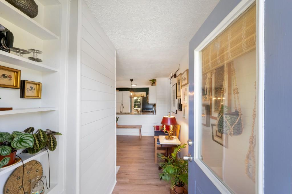 1086 Azalea Circle