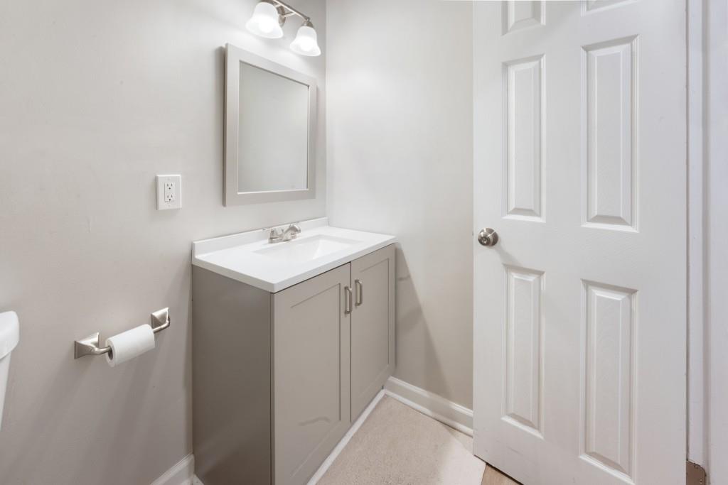 1086 Azalea Circle