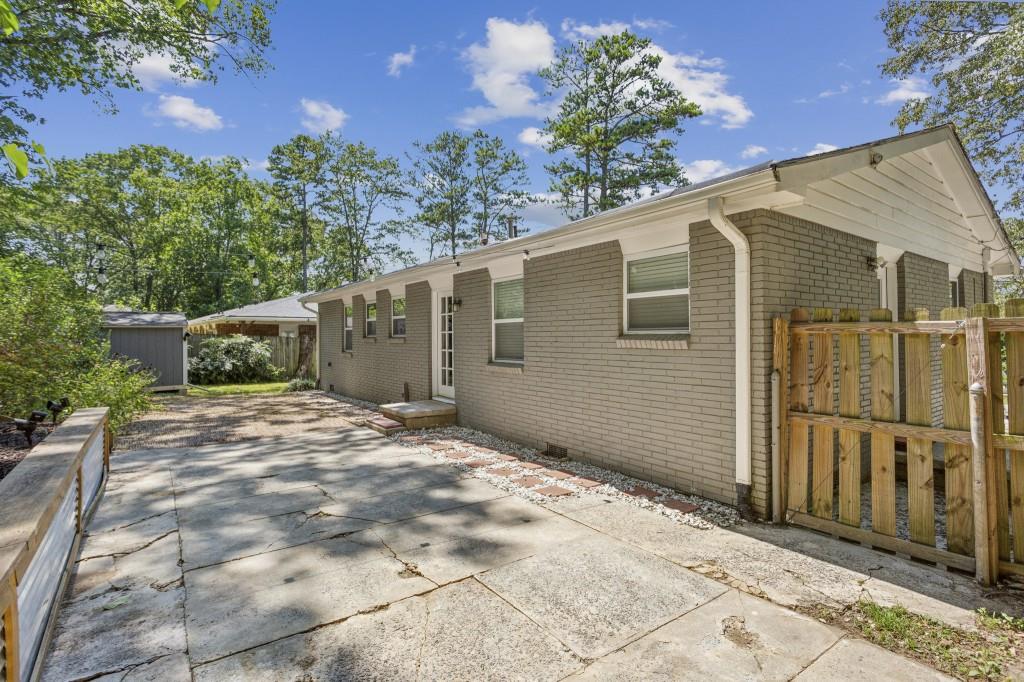 1086 Azalea Circle