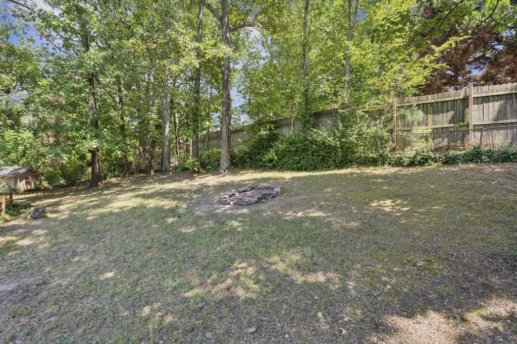 1086 Azalea Circle