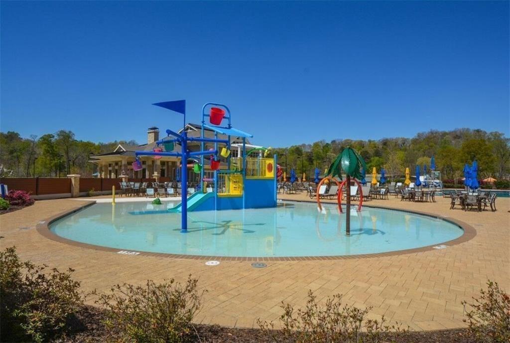 225 Glen Royal Court