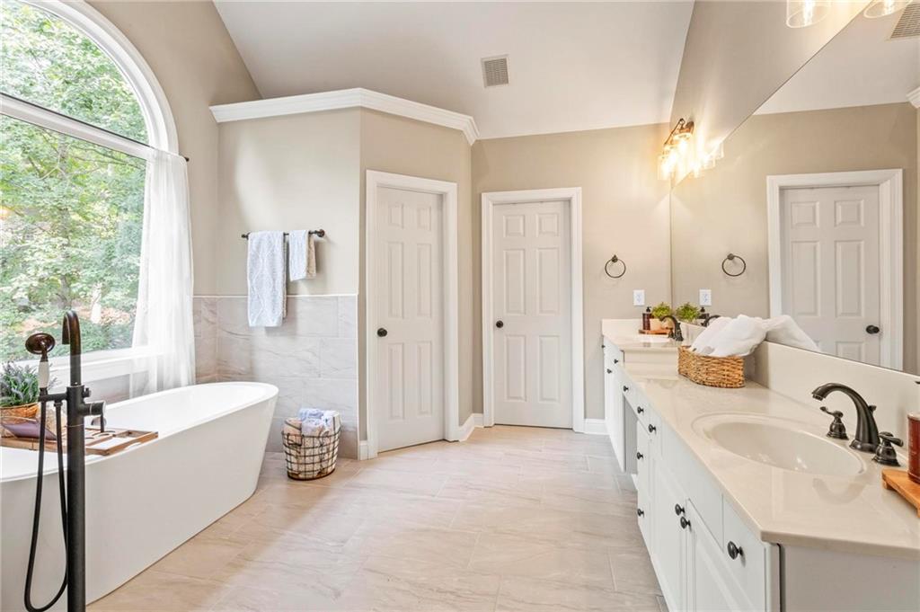 225 Glen Royal Court