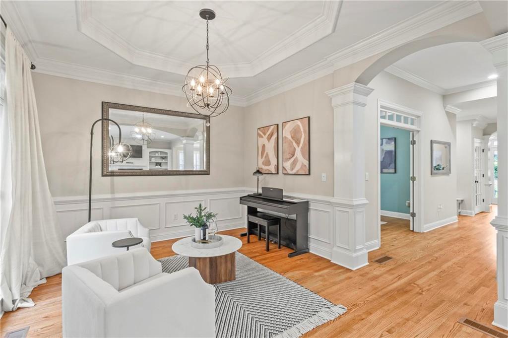 225 Glen Royal Court