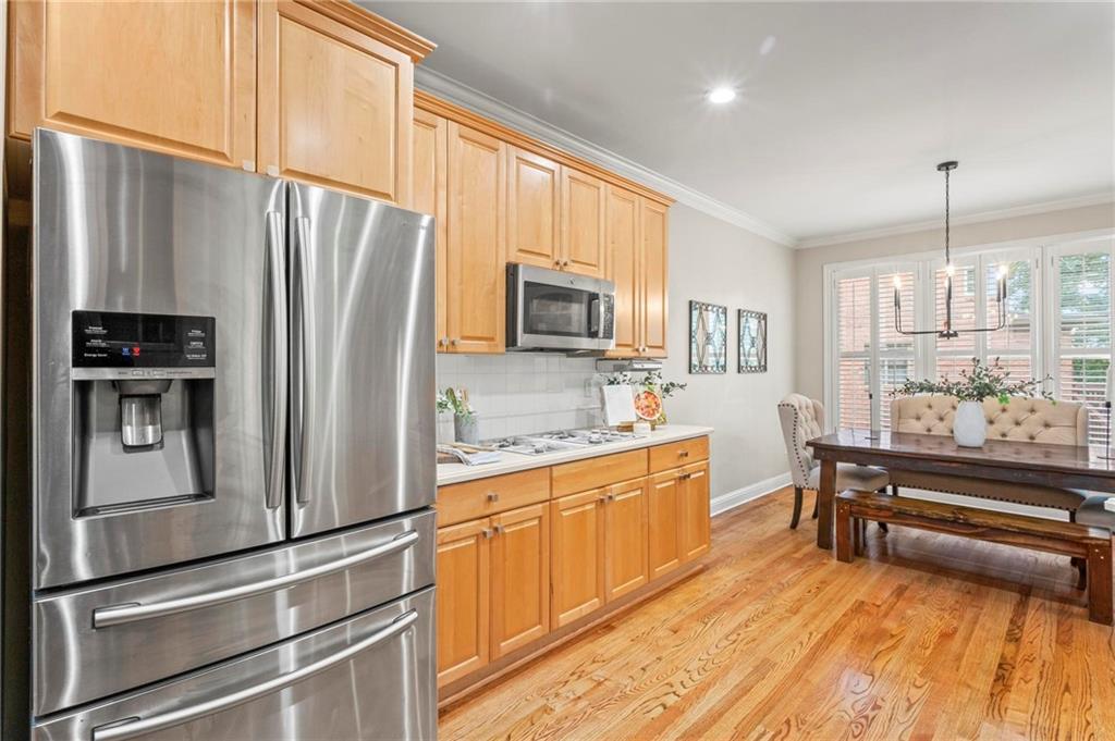 225 Glen Royal Court