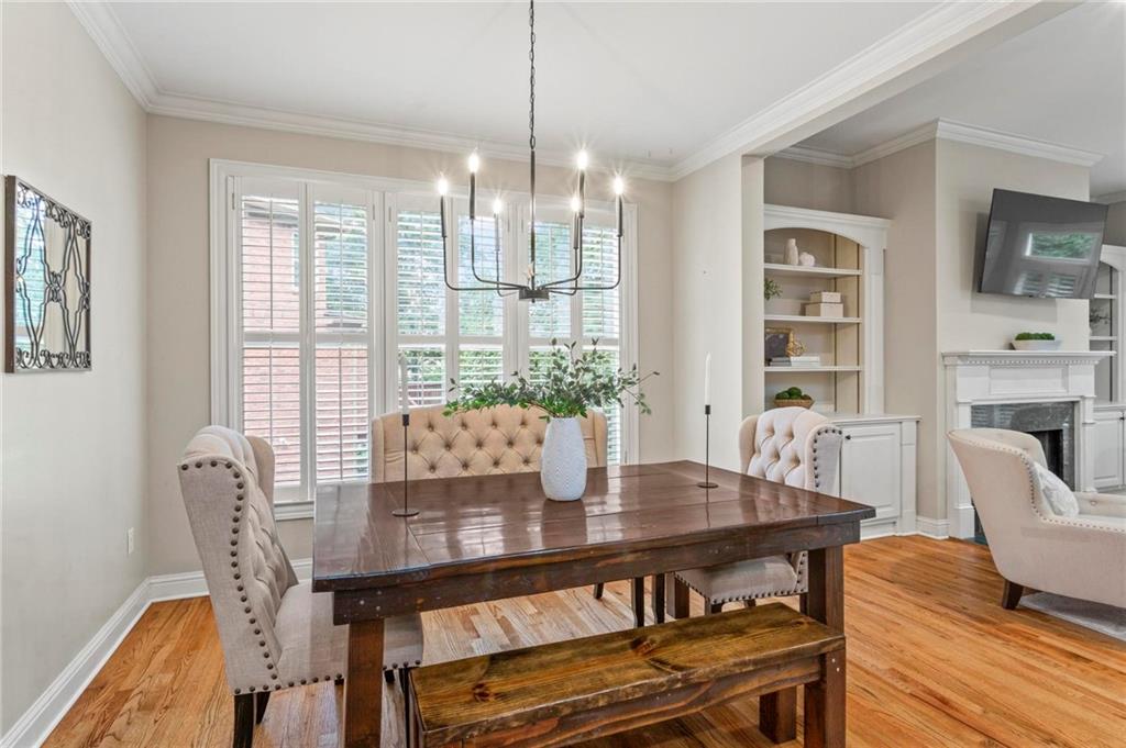 225 Glen Royal Court