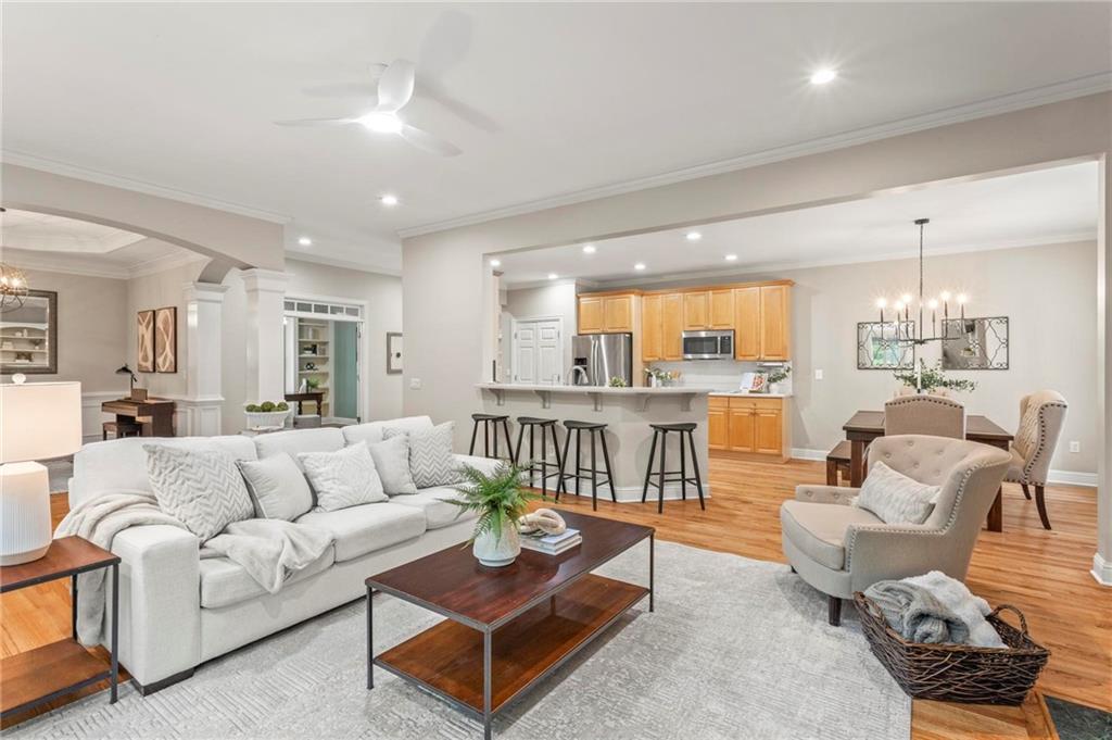 225 Glen Royal Court