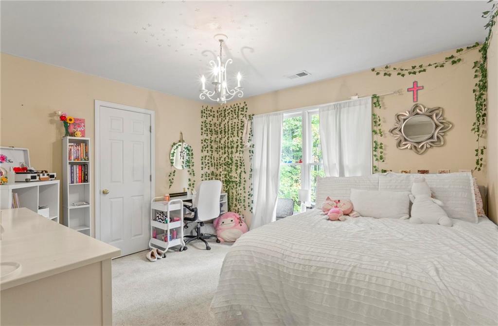 225 Glen Royal Court