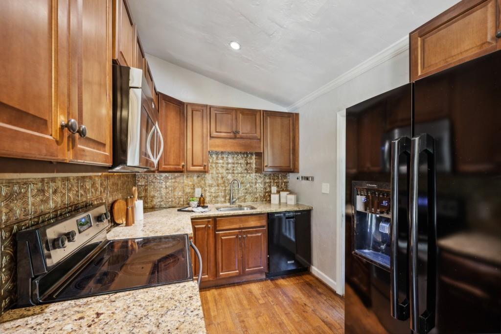 1349 Skylark Drive