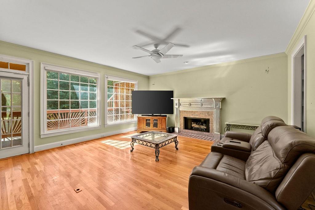 15330 Laurel Grove Drive