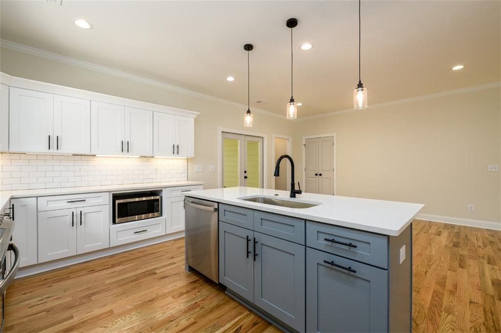 416 Lynnhaven Drive SW