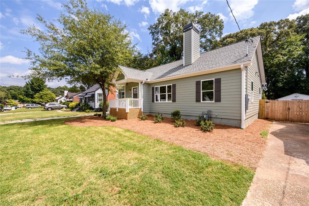 416 Lynnhaven Drive SW