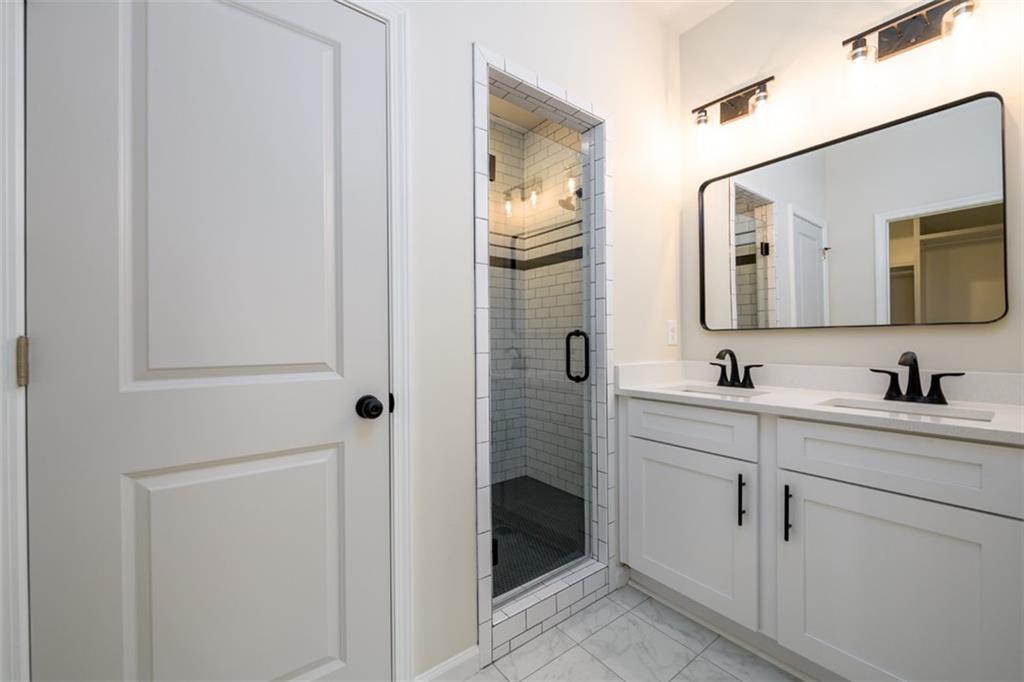 416 Lynnhaven Drive SW