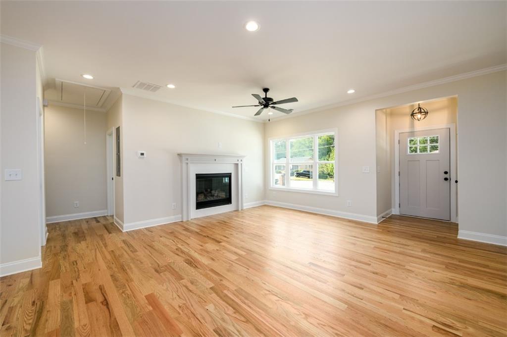 416 Lynnhaven Drive SW