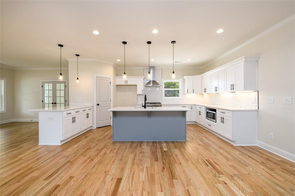 416 Lynnhaven Drive SW