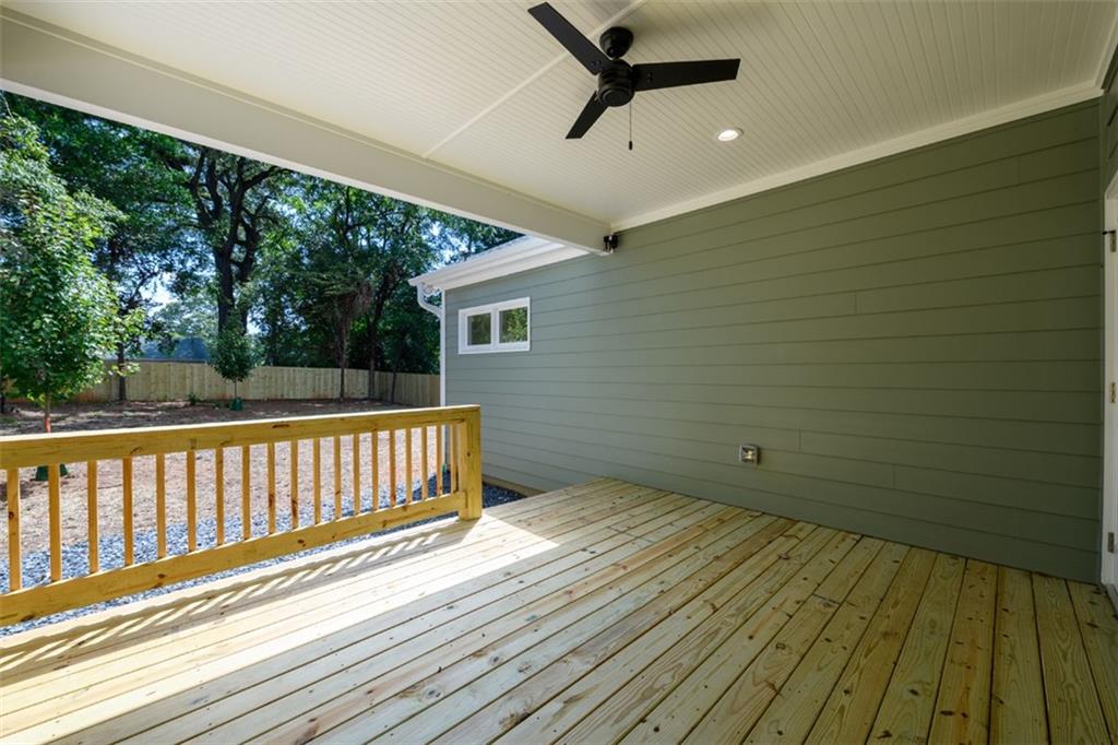 416 Lynnhaven Drive SW