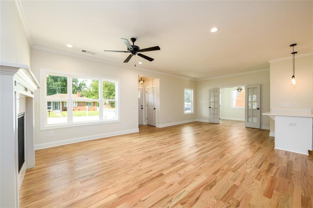 416 Lynnhaven Drive SW