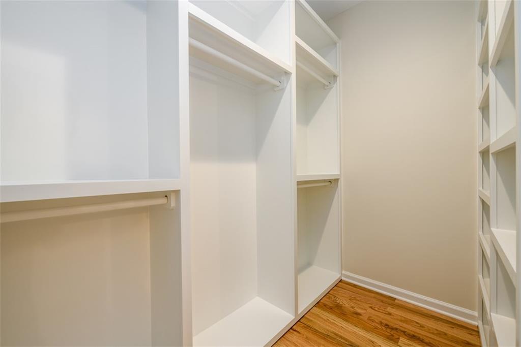 416 Lynnhaven Drive SW
