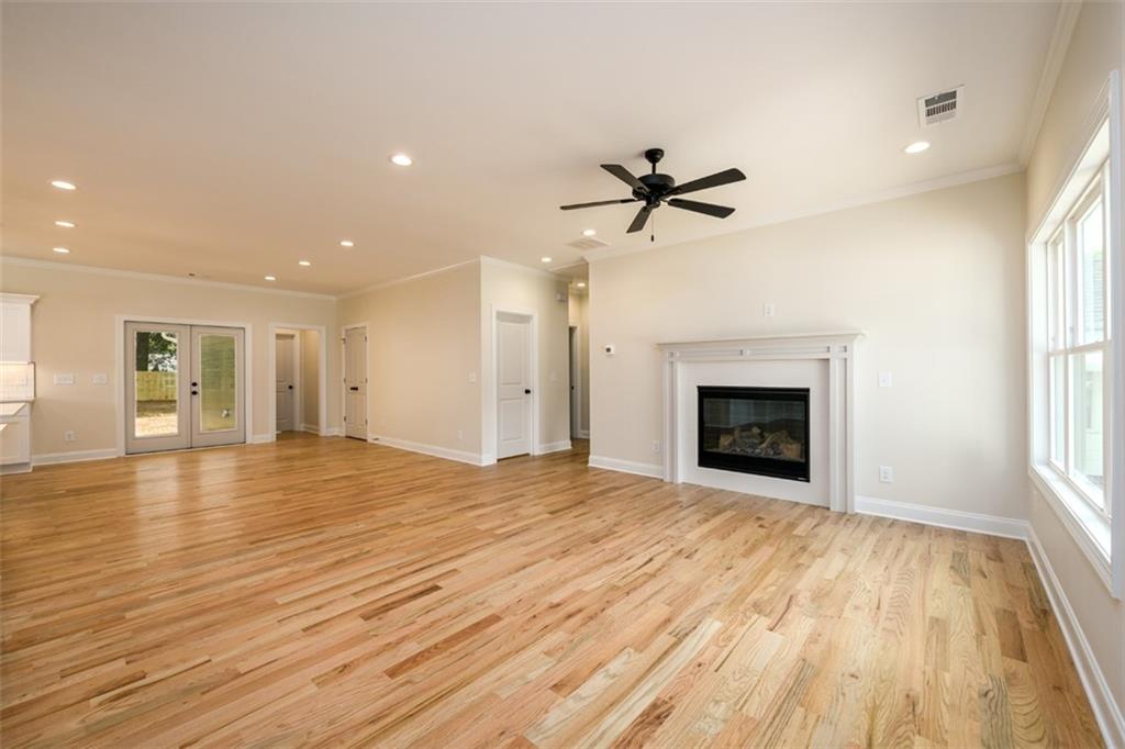 416 Lynnhaven Drive SW