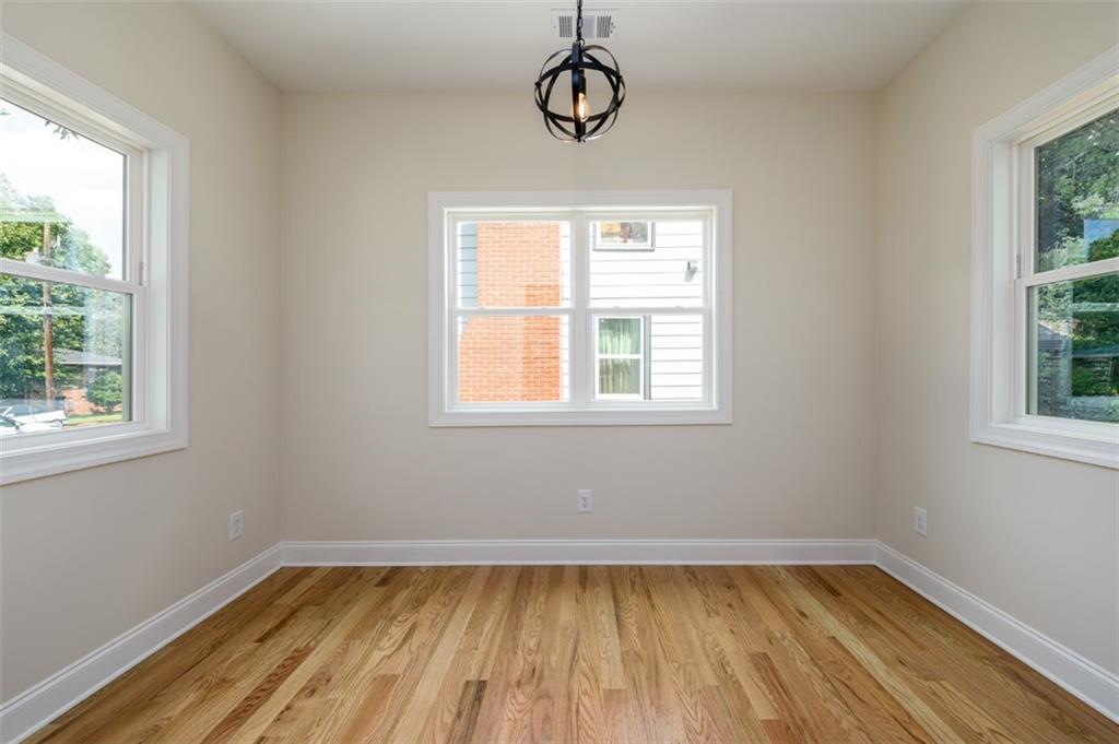 416 Lynnhaven Drive SW