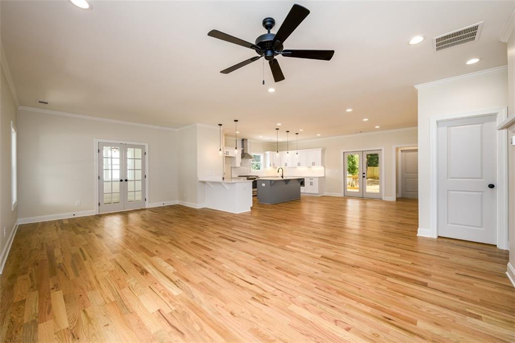 416 Lynnhaven Drive SW