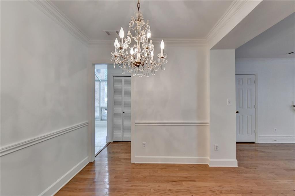 7500 Roswell Road Unit 65