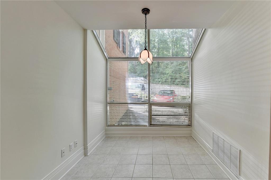 7500 Roswell Road Unit 65