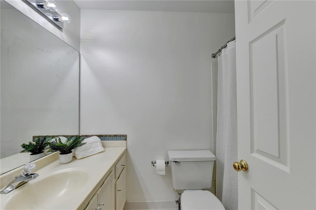 7500 Roswell Road Unit 65