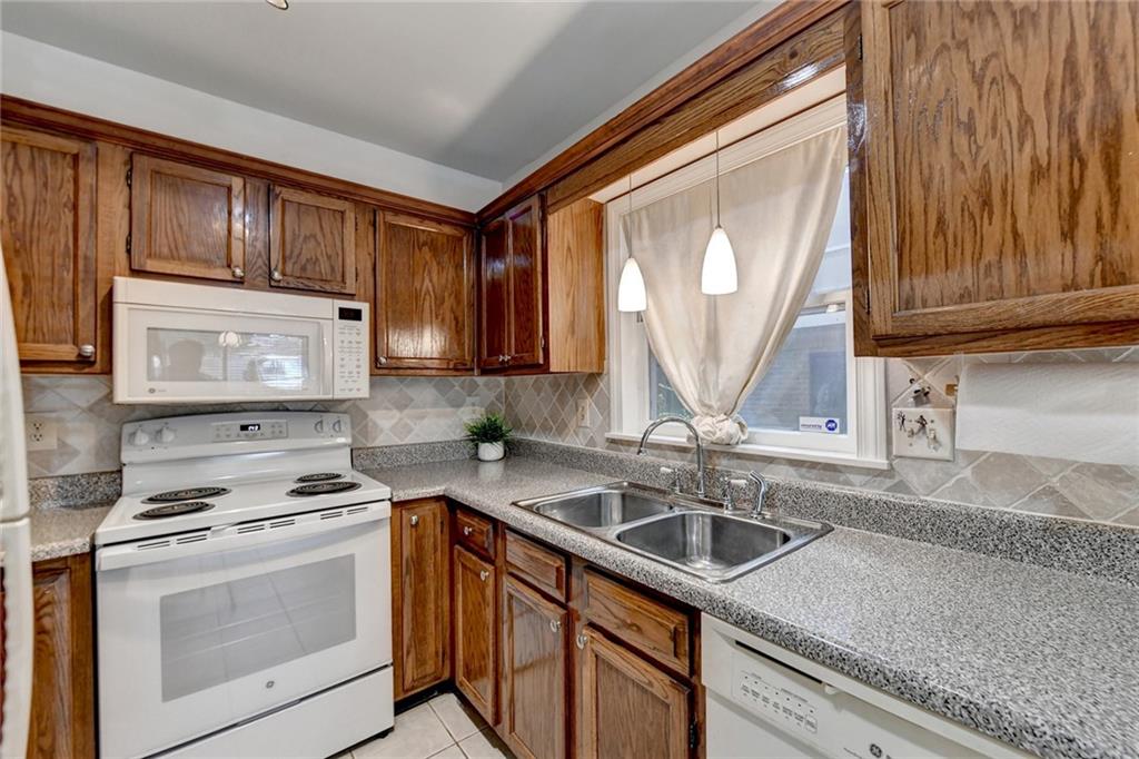 7500 Roswell Road Unit 65