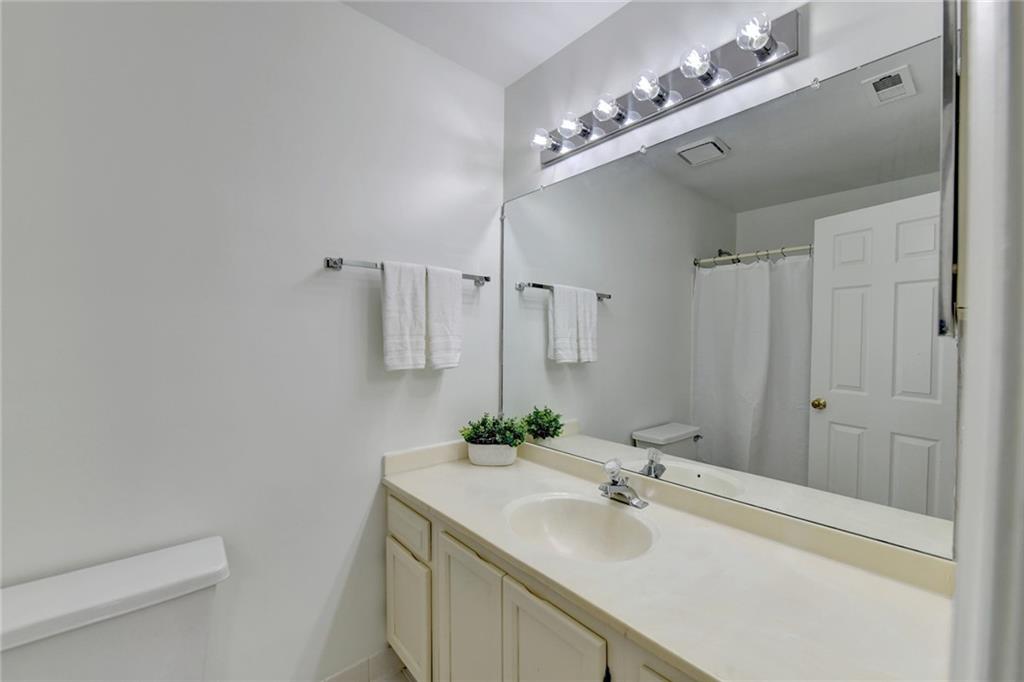 7500 Roswell Road Unit 65