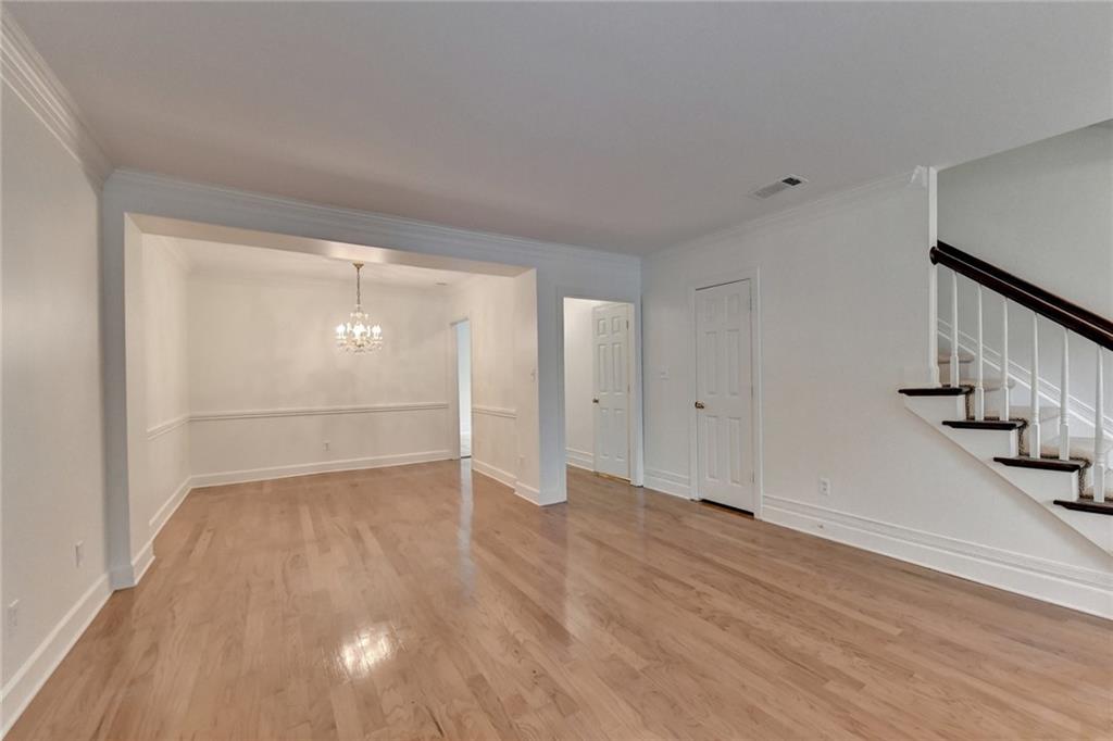 7500 Roswell Road Unit 65
