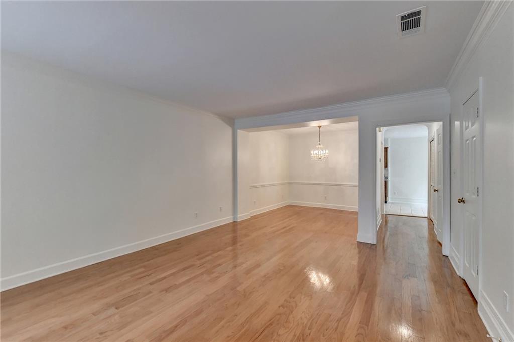 7500 Roswell Road Unit 65
