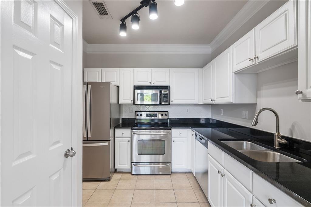 1850 Cotillion Drive Unit 3421