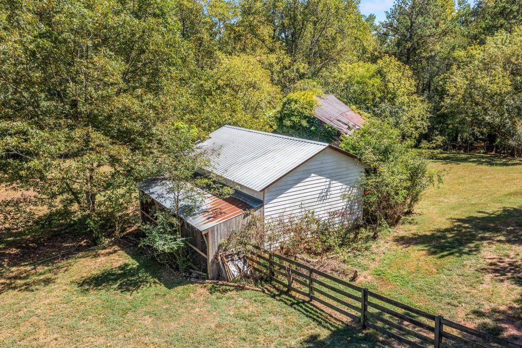 1847 Hardman Lane