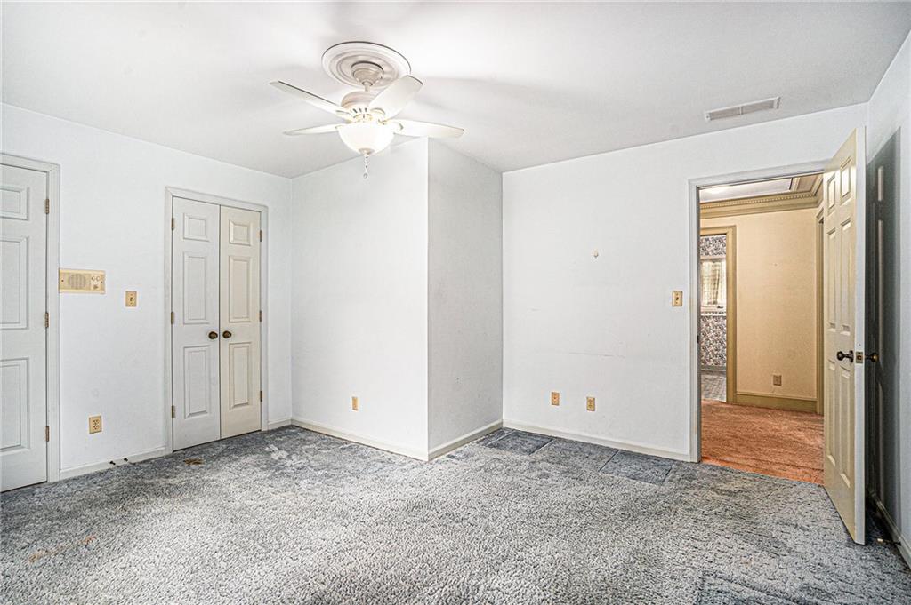 1720 TILLING Way