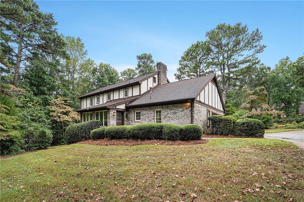 1720 TILLING Way