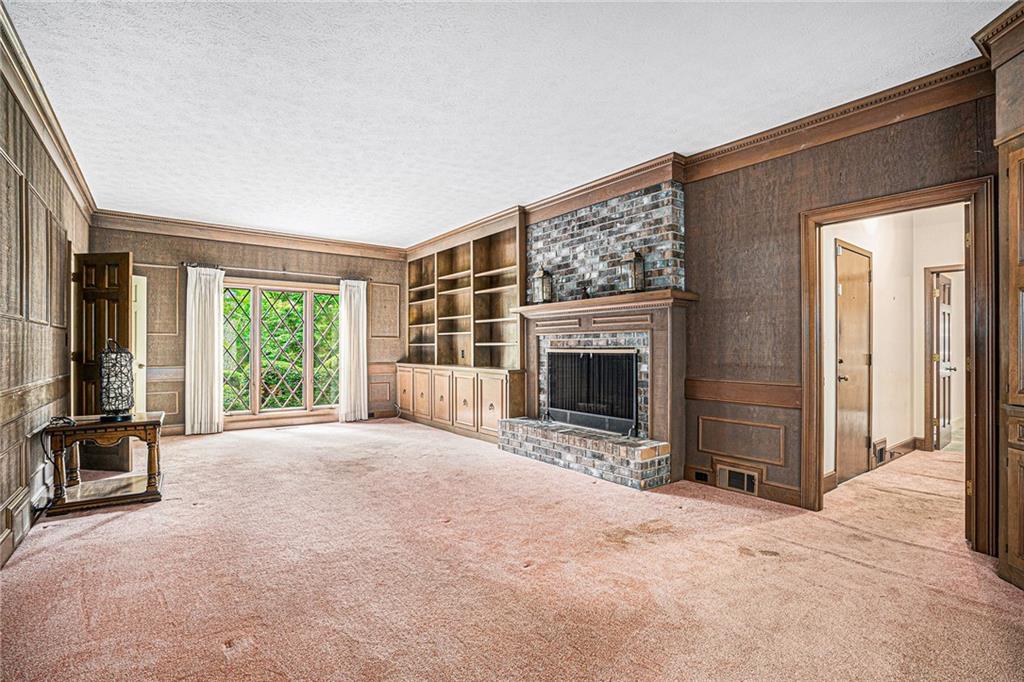 1720 TILLING Way