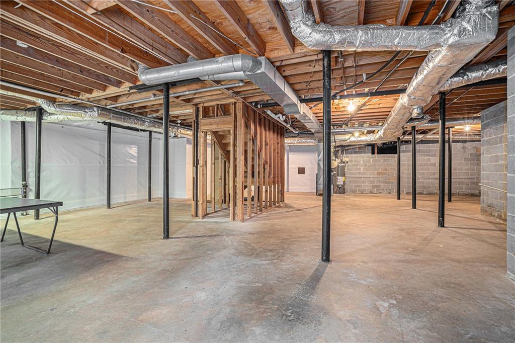 1720 TILLING Way