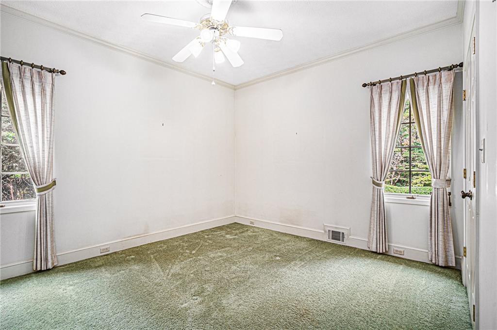 1720 TILLING Way