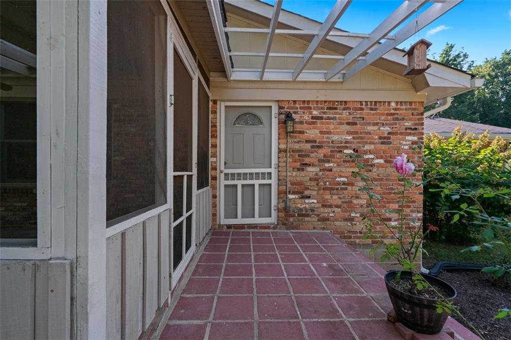 1678 Stanwyck Terrace