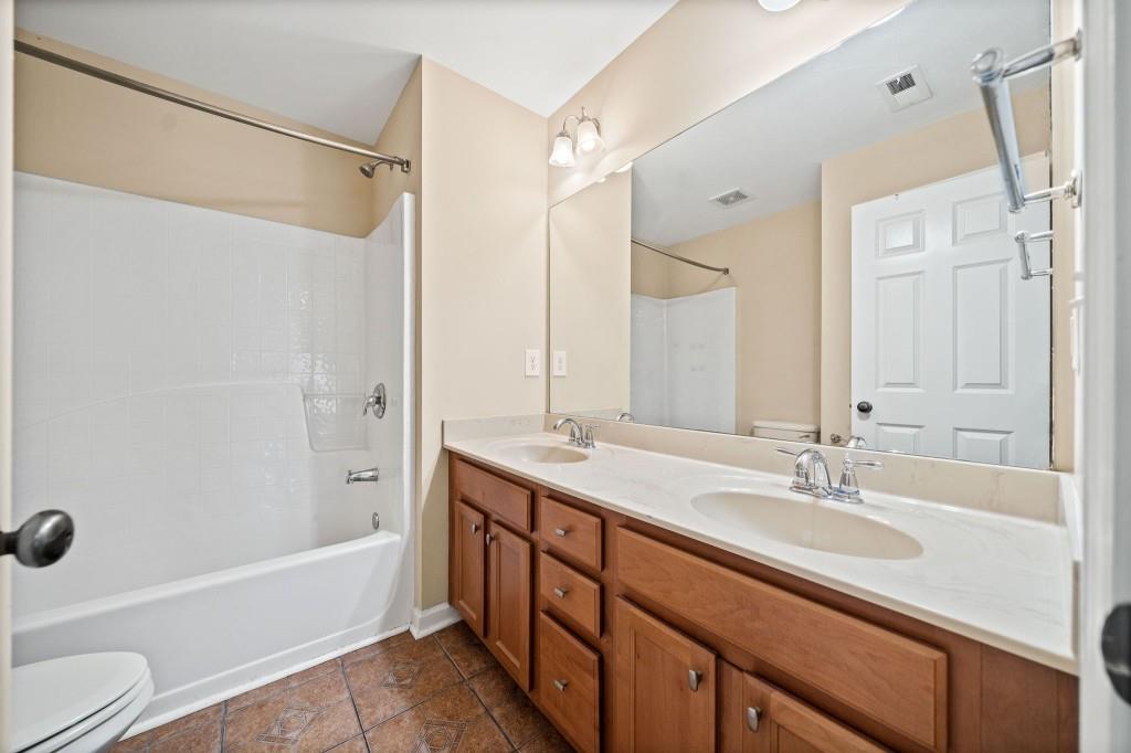 2875 Sandtown Place Court SW
