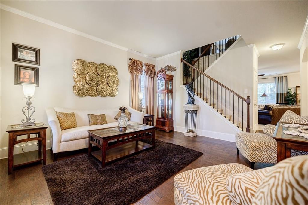 4210 Cordova Lane